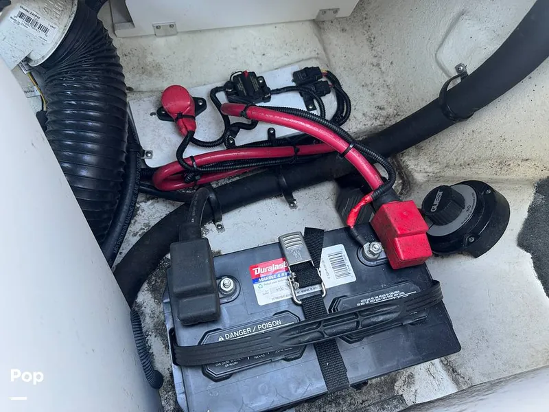 Slide: The Image of Sea Ray 205 Sport 2014 - 14772586
