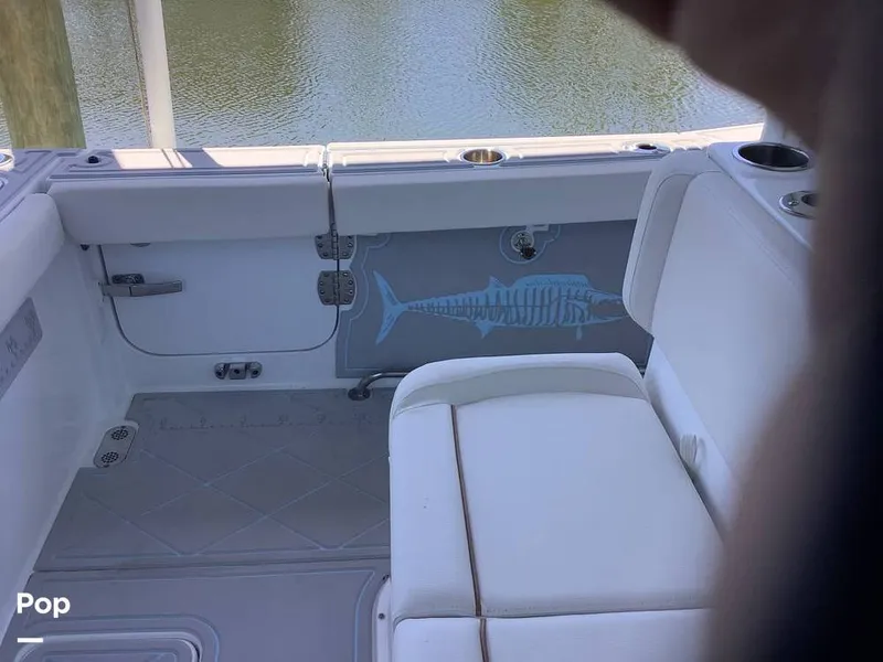 Slide: The Image of Sea Hunt Gamefish 27 FSA 2022 - 14706917