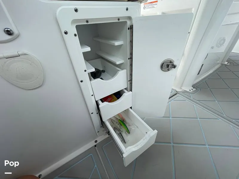 Slide: The Image of Sea Hunt Gamefish 27 FSA 2022 - 14786638