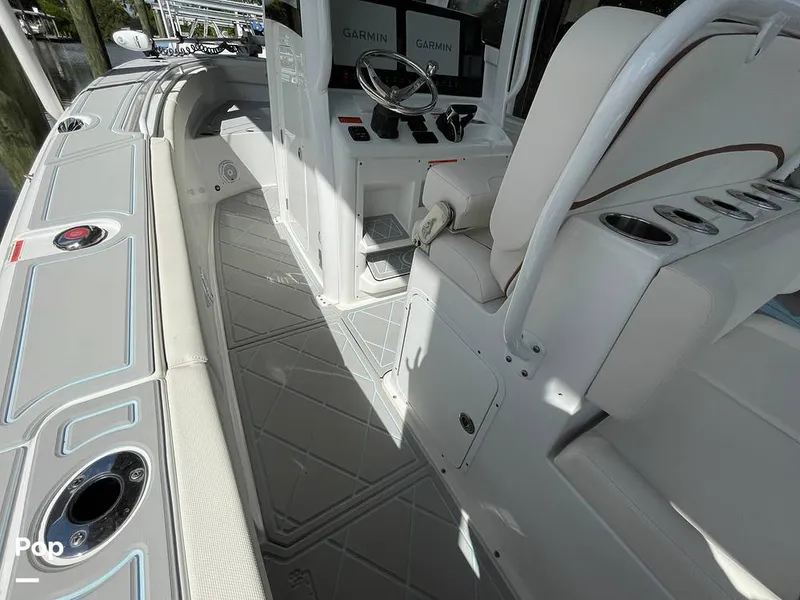 Slide: The Image of Sea Hunt Gamefish 27 FSA 2022 - 14786639