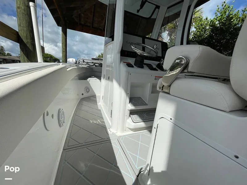 Slide: The Image of Sea Hunt Gamefish 27 FSA 2022 - 14786643