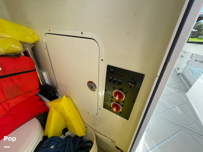 Slide: The Image of Sea Hunt Gamefish 27 FSA 2022 - 14786664