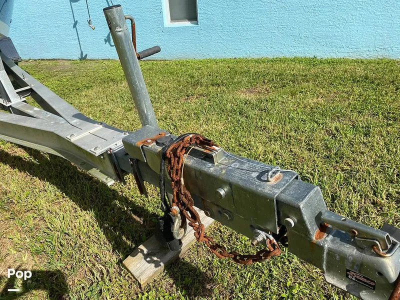 Slide: The Image of Trailer Hitch - 14906366