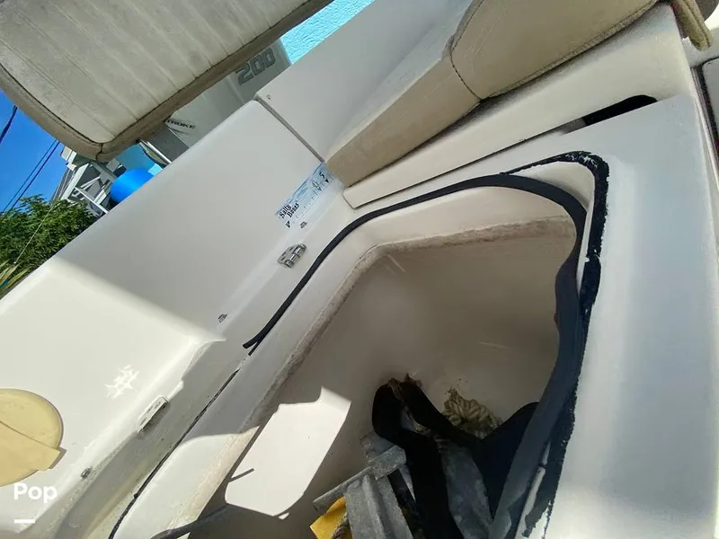 Slide: The Image of The lid needs to be replaced. - 14906369