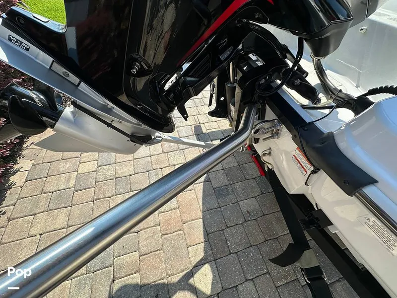 Slide: The Image of Tahoe T18 2023 - 14733380