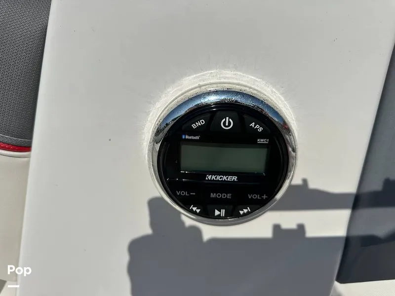 Slide: The Image of Tahoe T18 2023 - 14733415