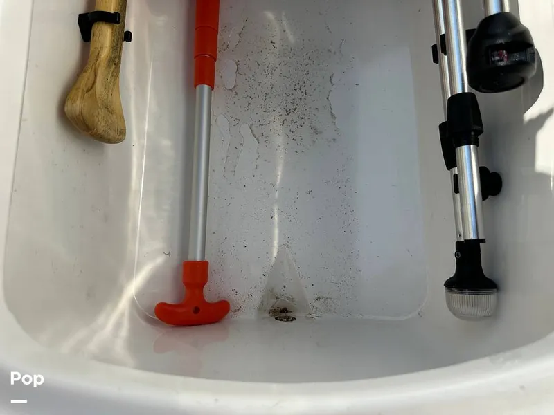 Slide: The Image of Tahoe T18 2023 - 14733424