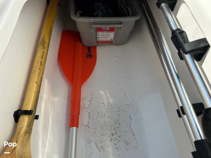 Slide: The Image of Tahoe T18 2023 - 14733425