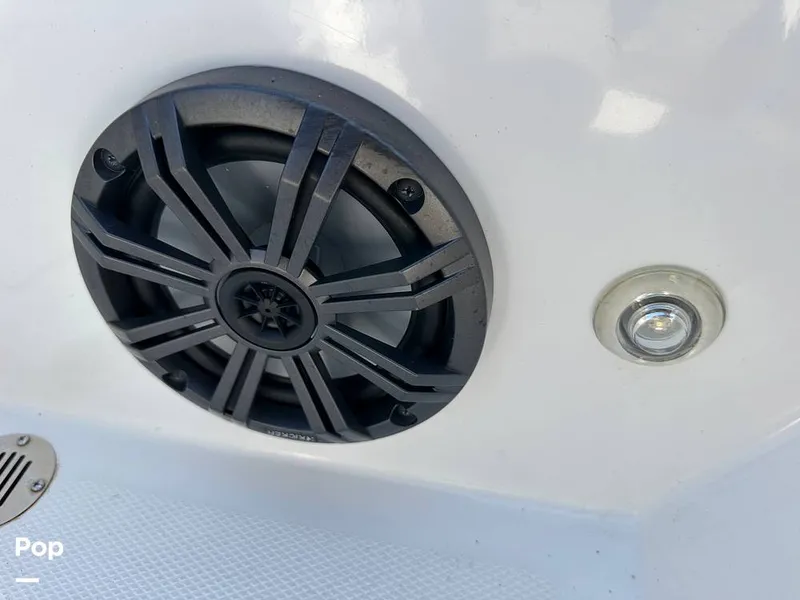 Slide: The Image of Tahoe T18 2023 - 14733426