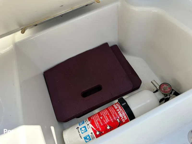 Slide: The Image of Tahoe T18 2023 - 14733427