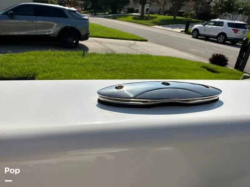 Slide: The Image of Tahoe T18 2023 - 14733428