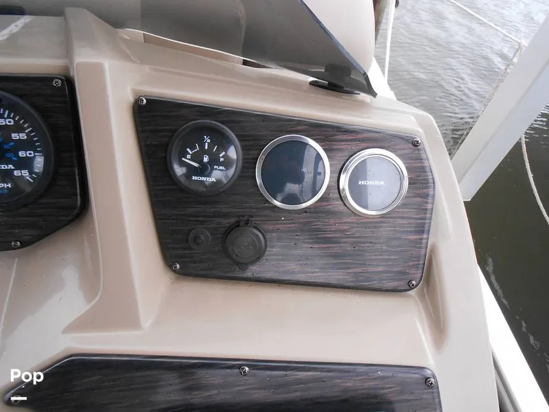 Slide: The Image of SunChaser 22 Fish 2022 - 14725008