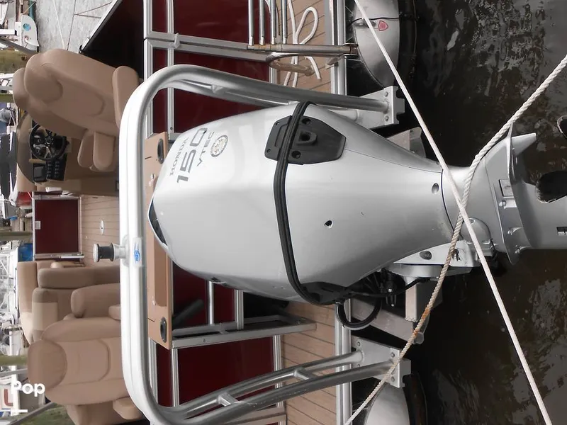 Slide: The Image of SunChaser 22 Fish 2022 - 14724984