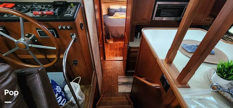 Slide: The Image of Carver 4207 Aft Cabin 1986 - 14742597