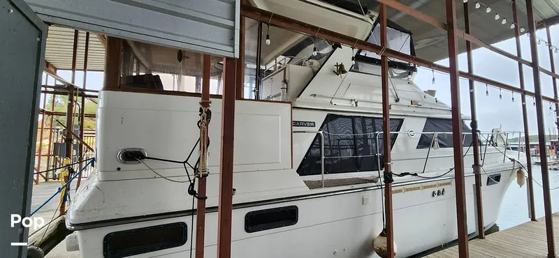 Slide: The Image of Carver 4207 Aft Cabin 1986 - 14742378