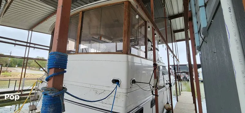 Slide: The Image of Carver 4207 Aft Cabin 1986 - 14742412