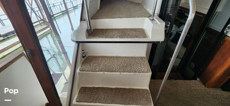 Slide: The Image of Carver Yachts 4207 Aft Cabin 1986 - 14742562