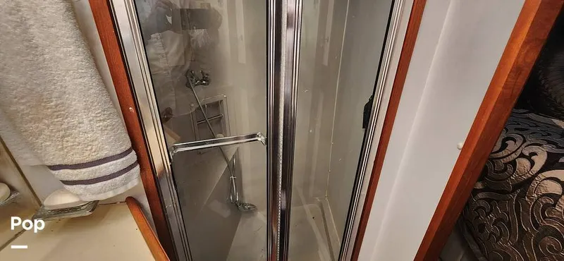 Slide: The Image of Carver Yachts 4207 Aft Cabin 1986 - 14742612