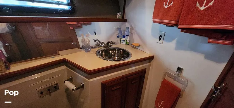 Slide: The Image of Carver Yachts 4207 Aft Cabin 1986 - 14742642