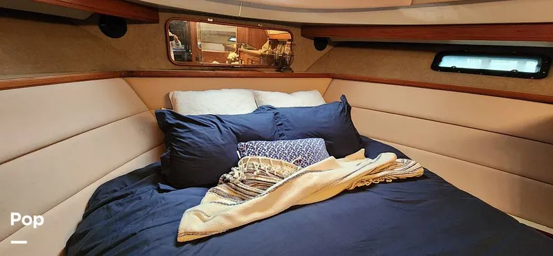 Slide: The Image of Carver Yachts 4207 Aft Cabin 1986 - 14742651