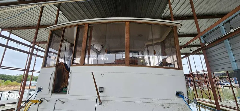 Slide: The Image of Carver Yachts 4207 Aft Cabin 1986 - 14742454