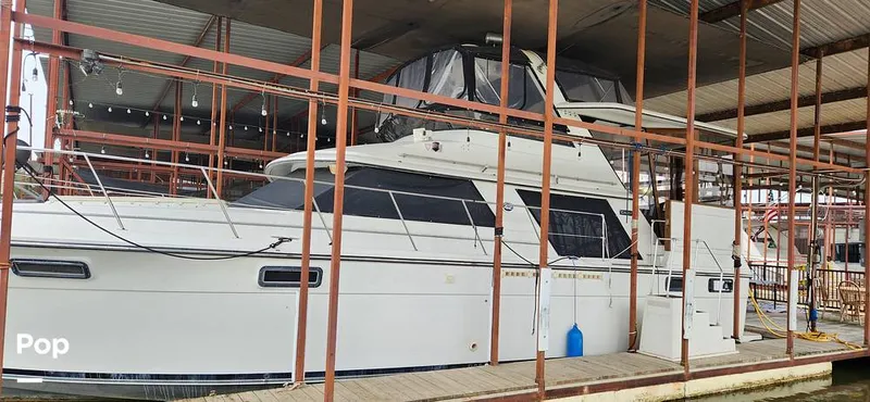 Slide: The Image of Carver Yachts 4207 Aft Cabin 1986 - 14742426