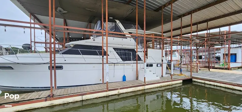 Slide: The Image of Carver Yachts 4207 Aft Cabin 1986 - 14742432