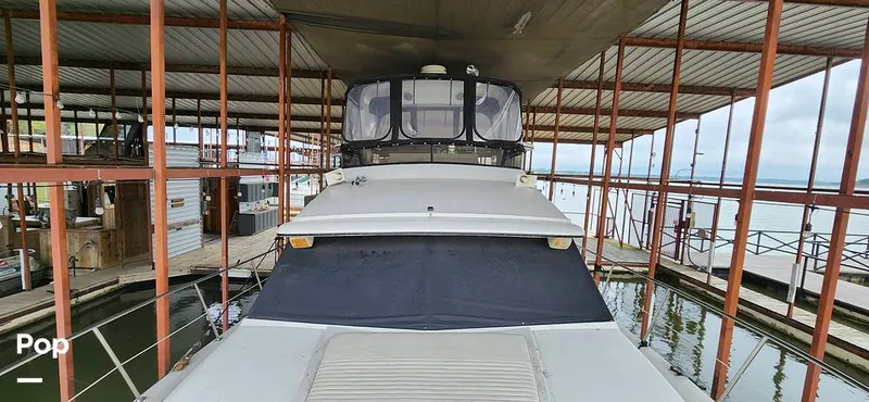 Slide: The Image of Carver Yachts 4207 Aft Cabin 1986 - 14742442
