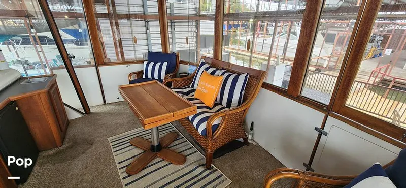 Slide: The Image of Carver Yachts 4207 Aft Cabin 1986 - 14742547