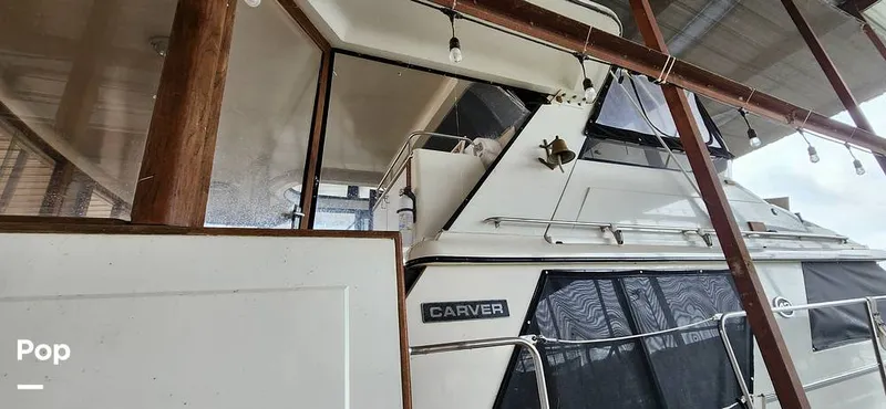 Slide: The Image of Carver Yachts 4207 Aft Cabin 1986 - 14742459