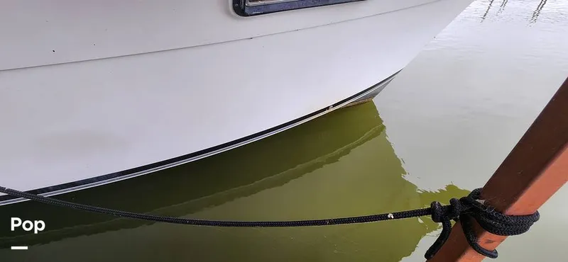 Slide: The Image of Carver Yachts 4207 Aft Cabin 1986 - 14742464