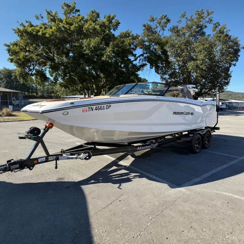 Slide: The Image of MasterCraft NXT24 2022 - 0