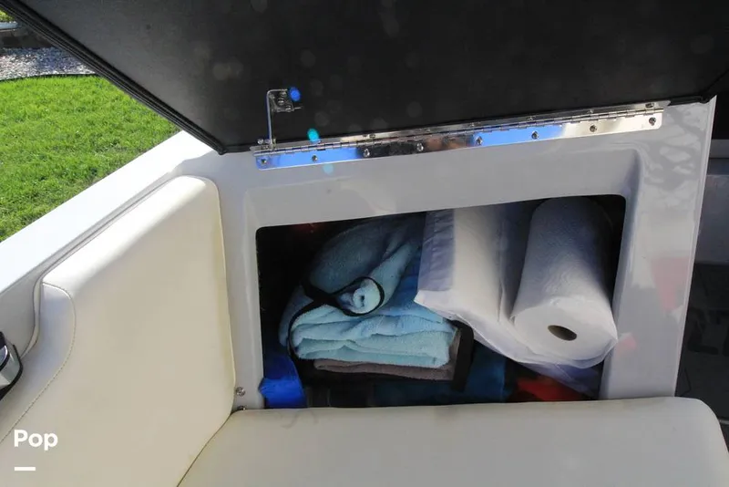 Slide: The Image of Axis T22 2021 - 14791436