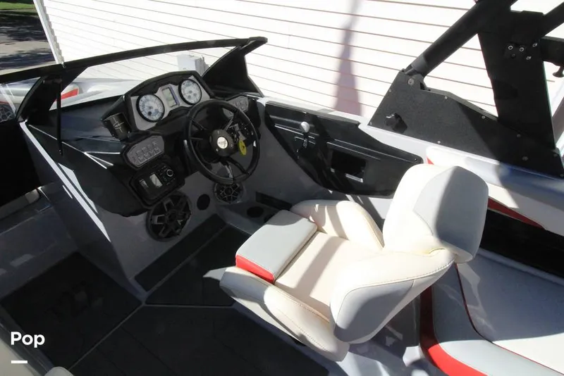 Slide: The Image of Axis T22 2021 - 14791448