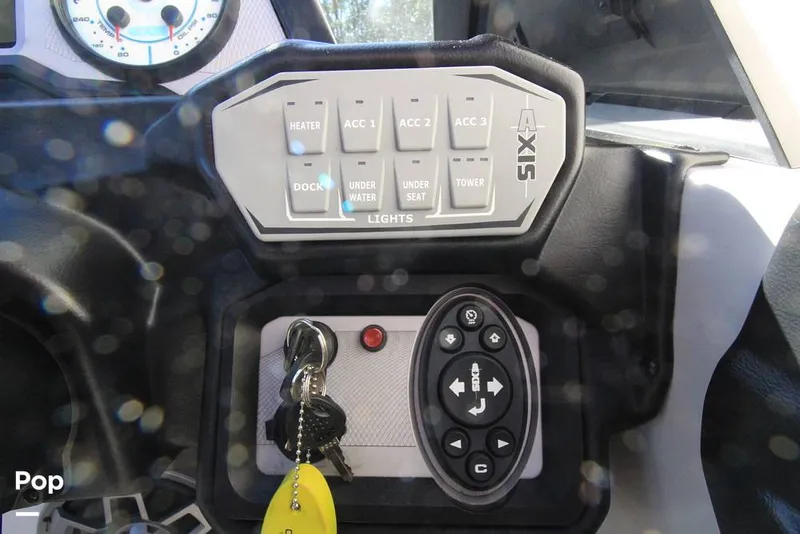 Slide: The Image of Axis T22 2021 - 14791457