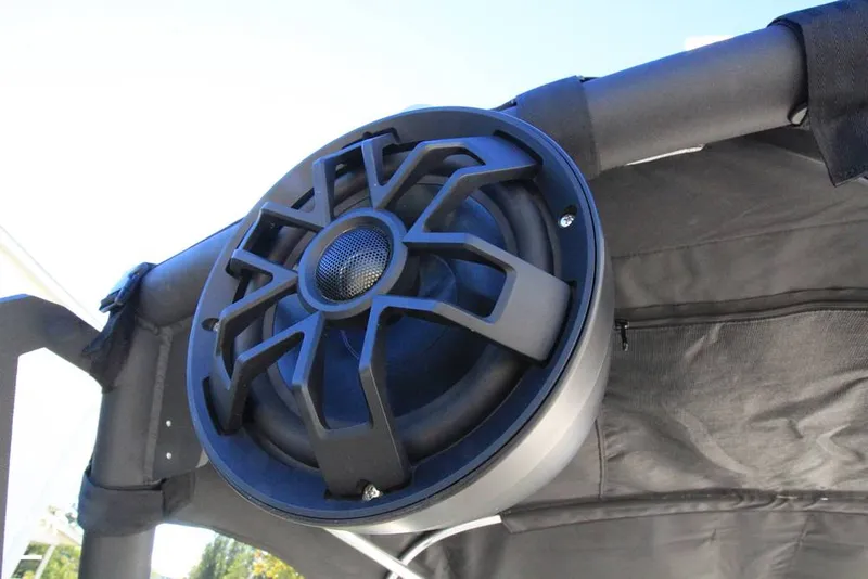 Slide: The Image of Exterior Speakers - 14791476