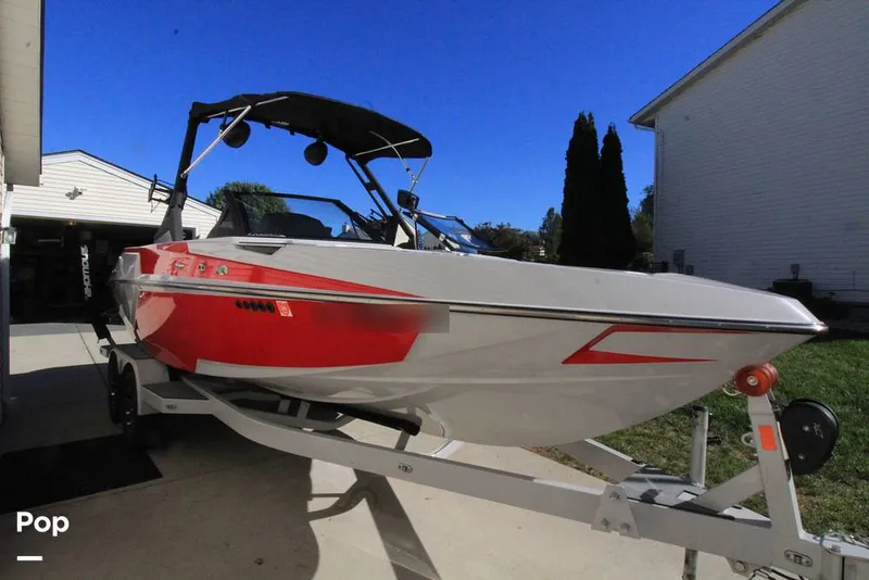 Slide: The Image of 2021 Axis T22 - 14791481