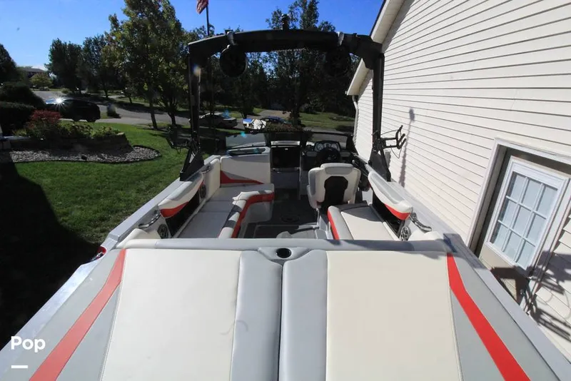 Slide: The Image of 2021 Axis T22 - 14791425