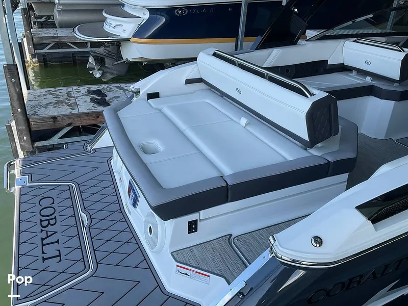 Slide: The Image of Cobalt R6 2023 - 15662630