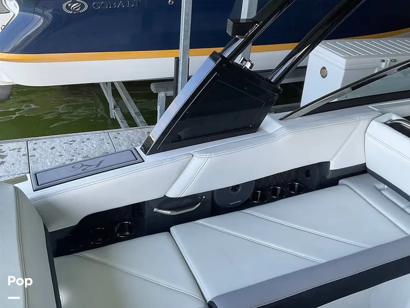 Slide: The Image of Cobalt R6 2023 - 15662734