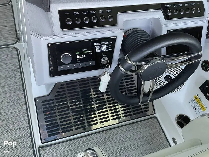 Slide: The Image of Cobalt R6 2023 - 15662746