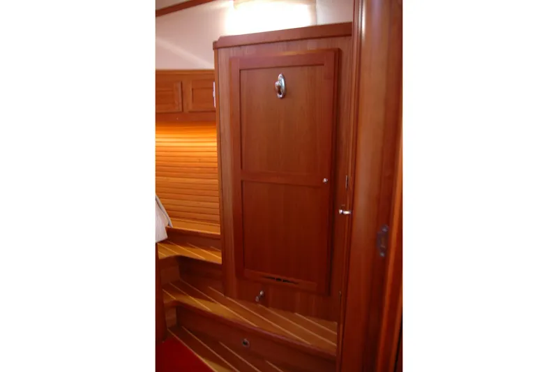 Slide: The Image of Sabre 38 Salon Express 2019 - 102