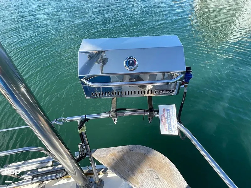 Slide: The Image of Sabre 34 1983 - 14775189