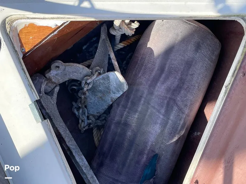 Slide: The Image of Sabre 34 1983 - 14775192