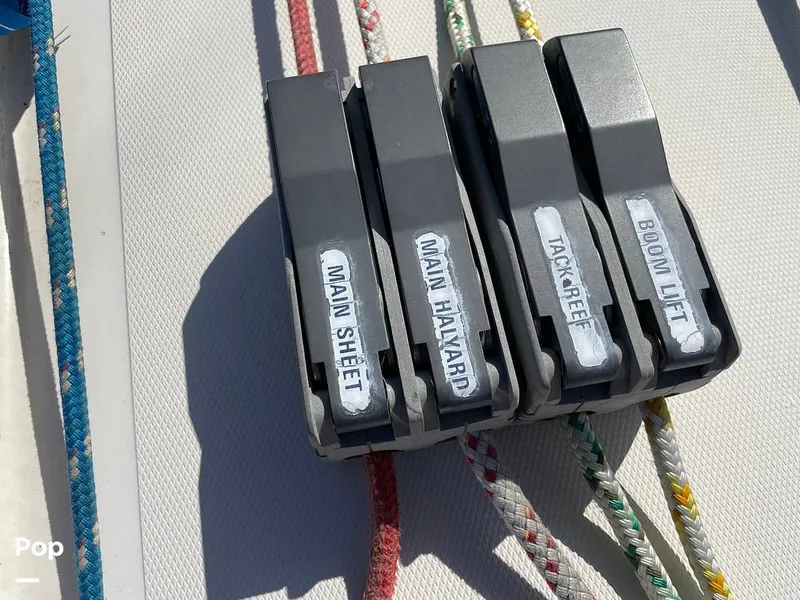 Slide: The Image of Sabre 34 1983 - 14776021