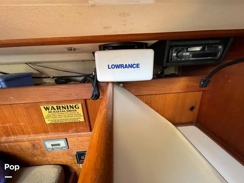 Slide: The Image of Sabre 34 1983 - 14775295