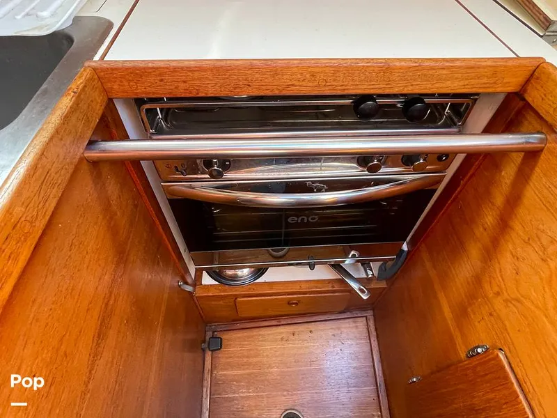 Slide: The Image of Sabre 34 1983 - 14775303