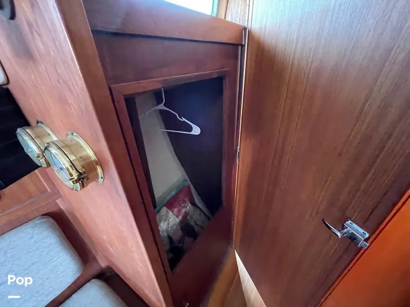 Slide: The Image of Sabre 34 1983 - 14775330