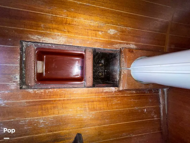 Slide: The Image of Sabre 34 1983 - 14775341