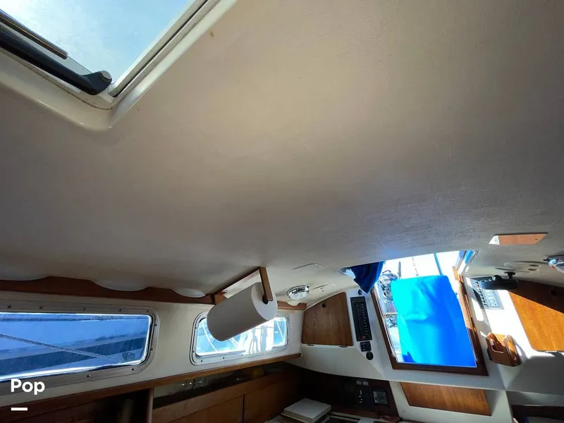 Slide: The Image of Sabre 34 1983 - 14775344